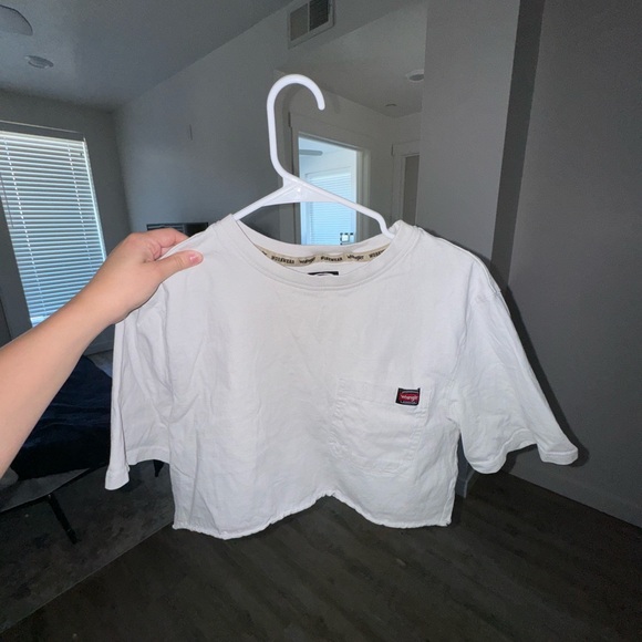 Crop top - Picture 1 of 2